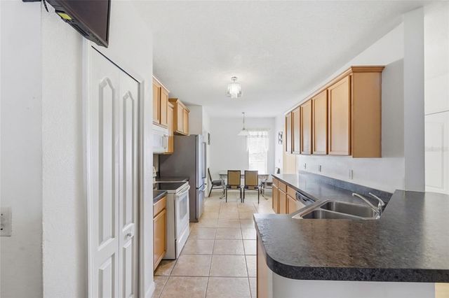 7878 TANBIER DRIVE, Orlando, FL 32818