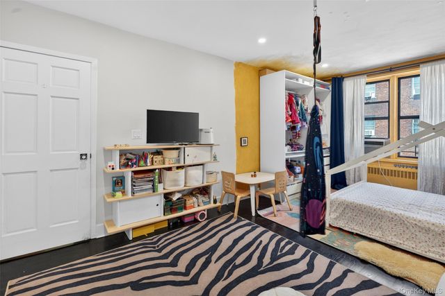 10325 68th Avenue 5K, Forest Hills, NY 11375