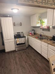 905 Ferguson Way, Houston, TX 77088