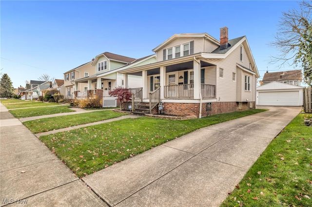 6907 Orchard Avenue, Parma, OH 44129