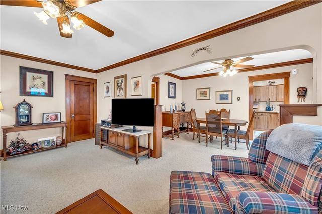 6907 Orchard Avenue, Parma, OH 44129