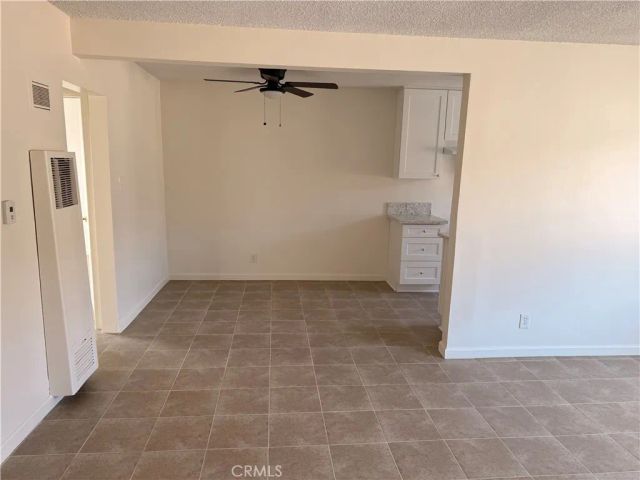 11118 Newville Ave E, Downey, CA 90241