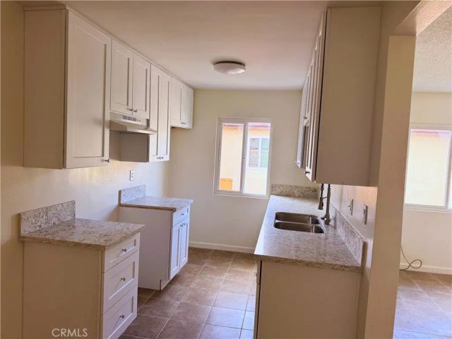11118 Newville Ave E, Downey, CA 90241