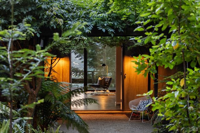 2395 Sobre Vista Rd, Sonoma, CA 95476