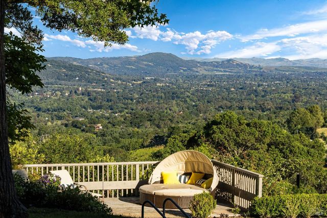 2395 Sobre Vista Rd, Sonoma, CA 95476