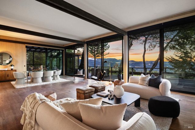 2395 Sobre Vista Rd, Sonoma, CA 95476