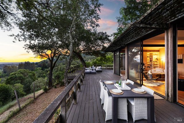 2395 Sobre Vista Rd, Sonoma, CA 95476