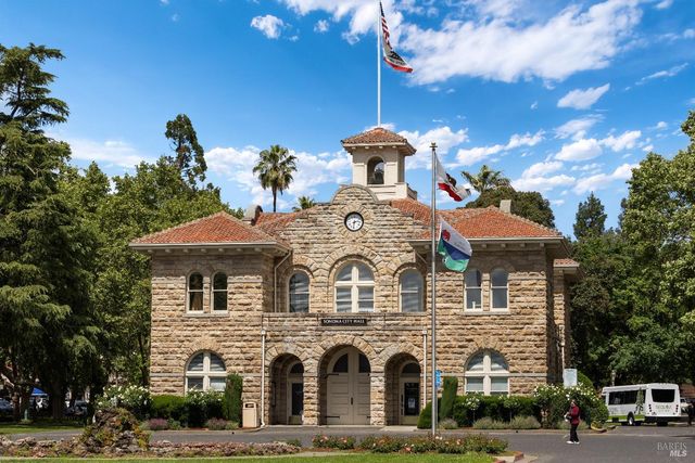 2395 Sobre Vista Rd, Sonoma, CA 95476