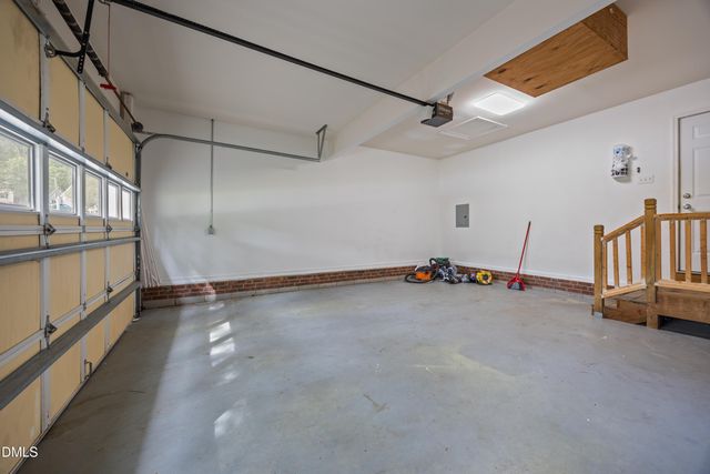 102 Ashton Court, Clayton, NC 27527