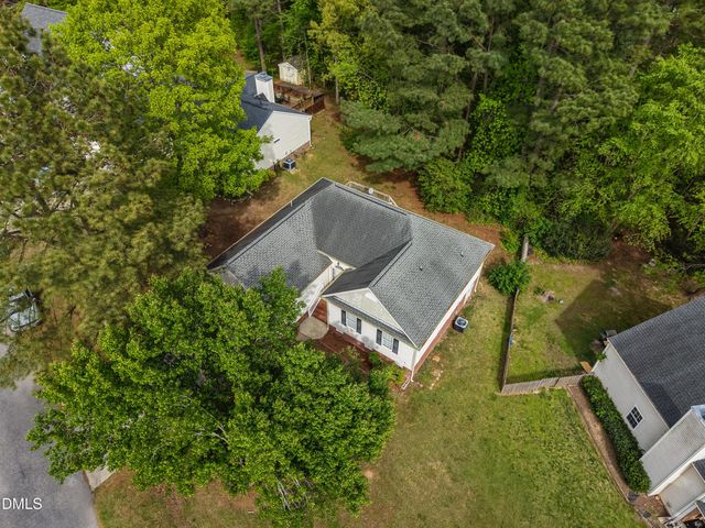 102 Ashton Court, Clayton, NC 27527