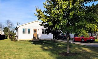 6933 Walmore Road, Wheatfield, NY 14304