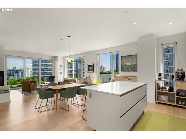 1150 Nw QUIMBY St 702, Portland, OR 97209