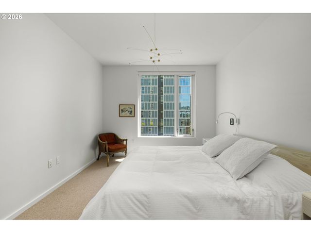 1150 Nw QUIMBY St 702, Portland, OR 97209