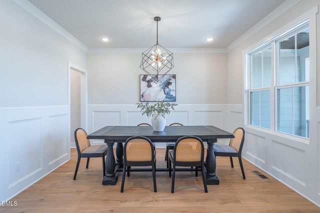 3220 Oakridge River Road, Fuquay Varina, NC 27526