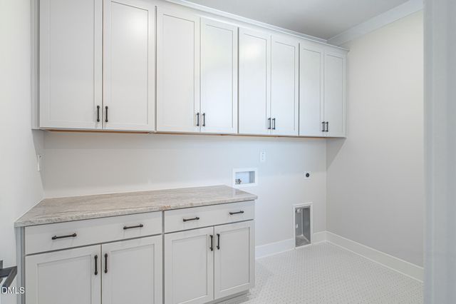 3220 Oakridge River Road, Fuquay Varina, NC 27526