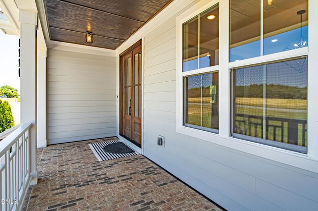 3220 Oakridge River Road, Fuquay Varina, NC 27526
