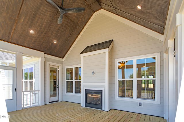 3220 Oakridge River Road, Fuquay Varina, NC 27526