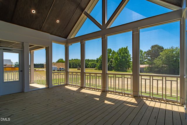 3220 Oakridge River Road, Fuquay Varina, NC 27526