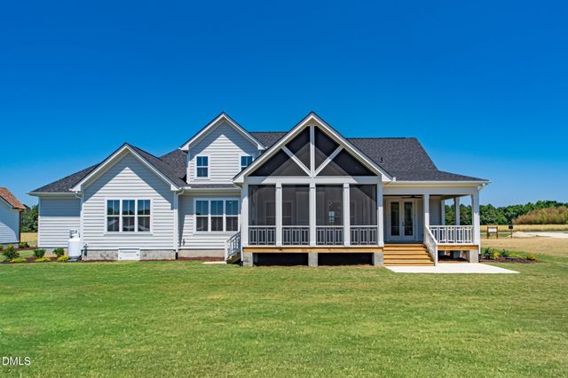 3220 Oakridge River Road, Fuquay Varina, NC 27526