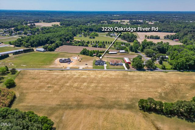 3220 Oakridge River Road, Fuquay Varina, NC 27526