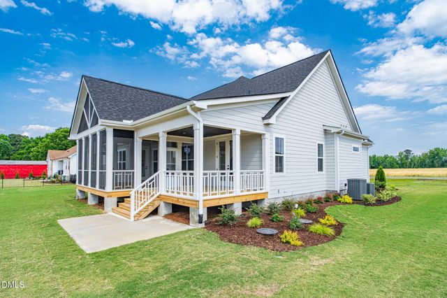 3220 Oakridge River Road, Fuquay Varina, NC 27526