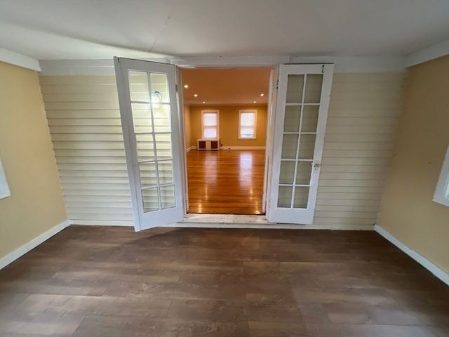 30 Stearns Rd -, Belmont, MA 02478