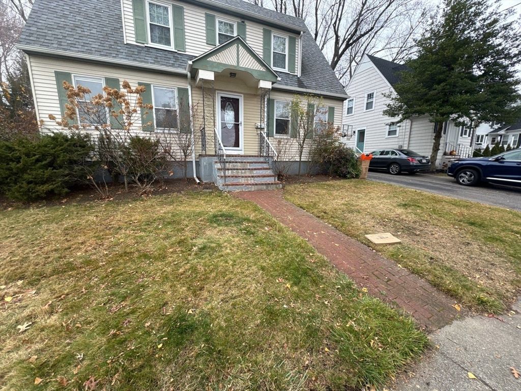 30 Stearns Rd -, Belmont, MA 02478