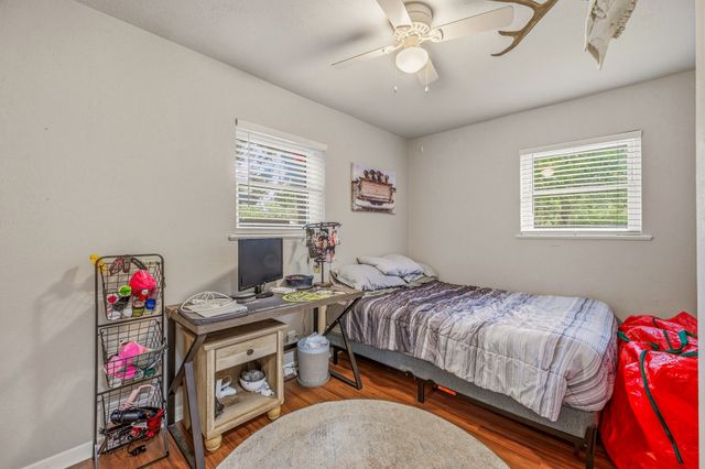 1350 Groesbeck Street, Stephenville, TX 76401