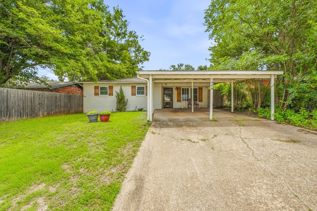 1350 Groesbeck Street, Stephenville, TX 76401