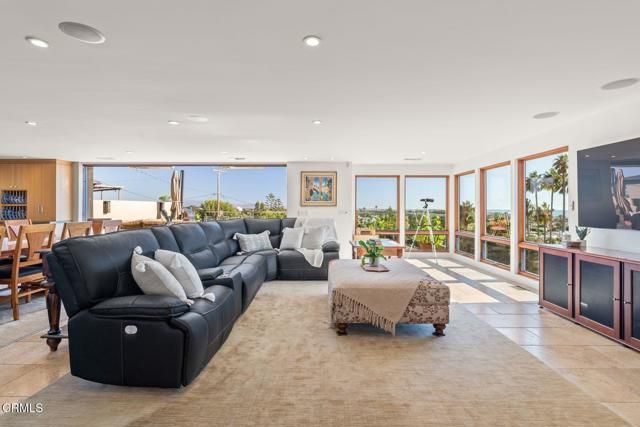 268 N Linda Vista Avenue, Ventura, CA 93001