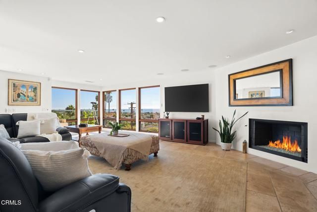 268 N Linda Vista Avenue, Ventura, CA 93001