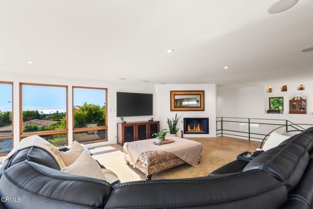 268 N Linda Vista Avenue, Ventura, CA 93001