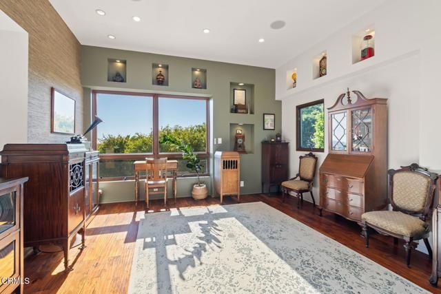 268 N Linda Vista Avenue, Ventura, CA 93001