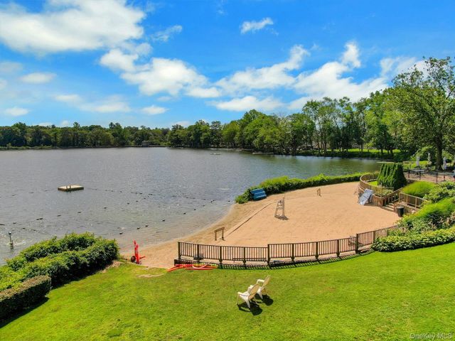 4 Channing Place 2L, Eastchester, NY 10709