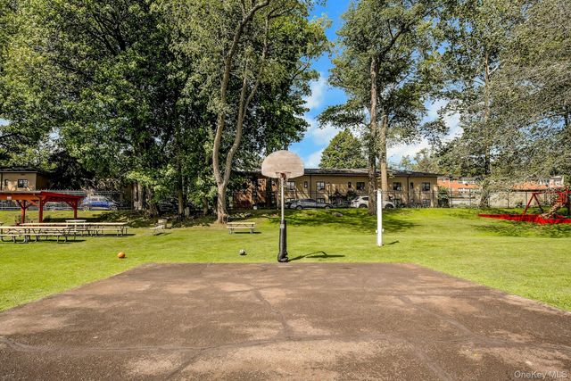 4 Channing Place 2L, Eastchester, NY 10709