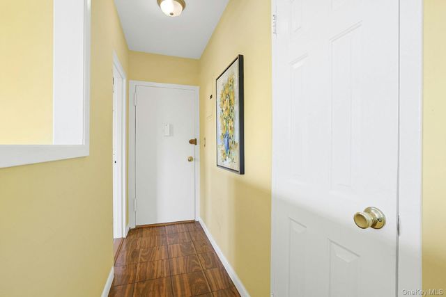 4 Channing Place 2L, Eastchester, NY 10709