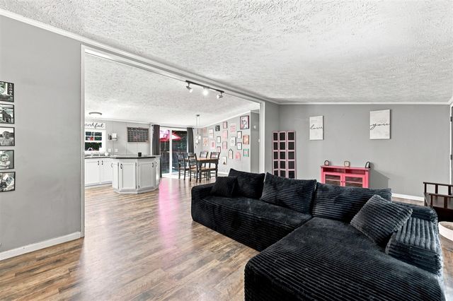 7460 Pine Ridge Drive, Belding, MI 48809