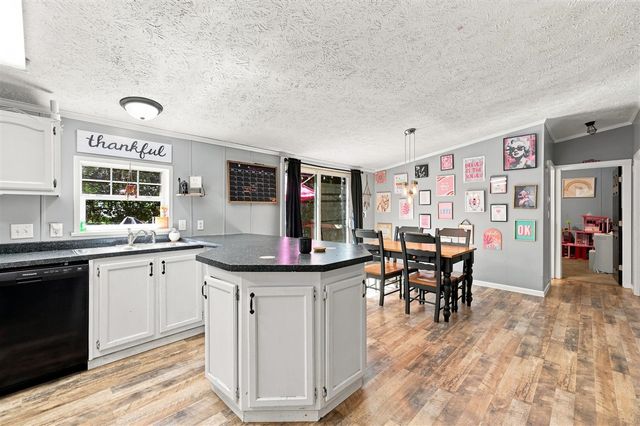 7460 Pine Ridge Drive, Belding, MI 48809