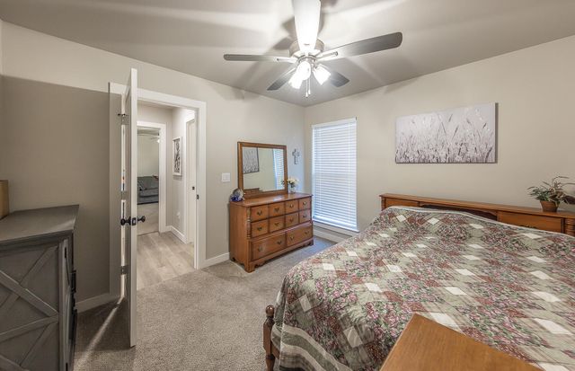 2928 Abbeville Avenue, Wolfforth, TX 79382