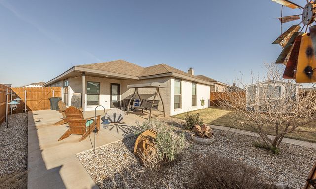 2928 Abbeville Avenue, Wolfforth, TX 79382