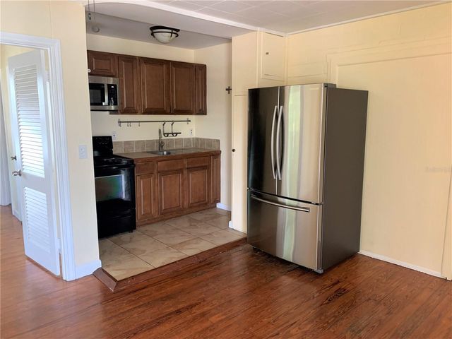 61 81ST AVENUE 3, Treasure Island, FL 33706