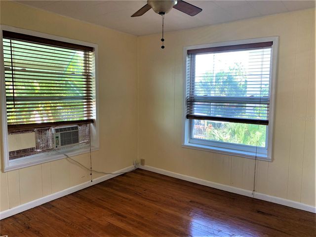 61 81ST AVENUE 3, Treasure Island, FL 33706