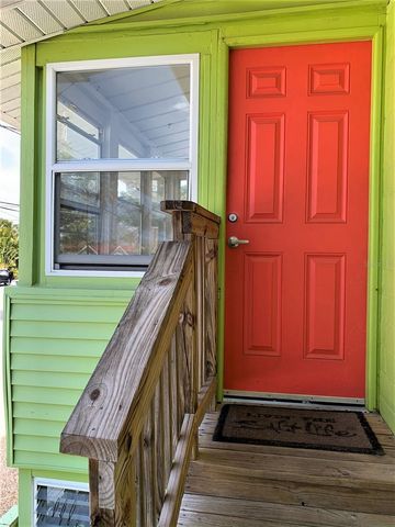 61 81ST AVENUE 3, Treasure Island, FL 33706