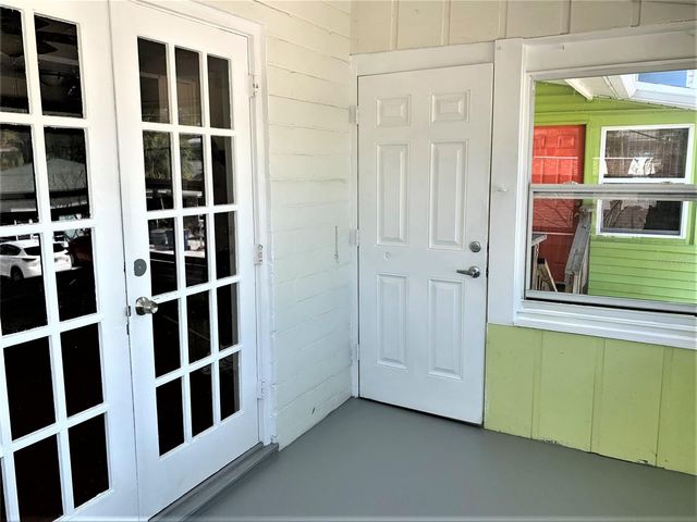 61 81ST AVENUE 3, Treasure Island, FL 33706