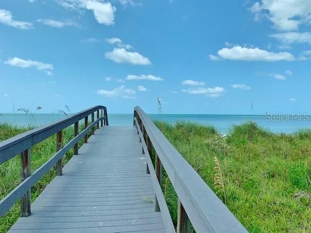 61 81ST AVENUE 3, Treasure Island, FL 33706