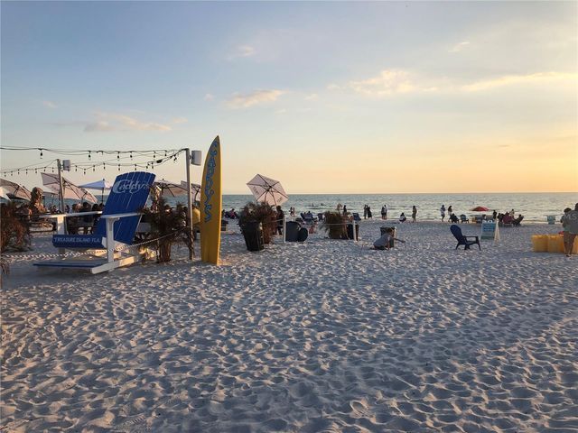 61 81ST AVENUE 3, Treasure Island, FL 33706