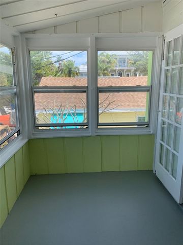 61 81ST AVENUE 3, Treasure Island, FL 33706