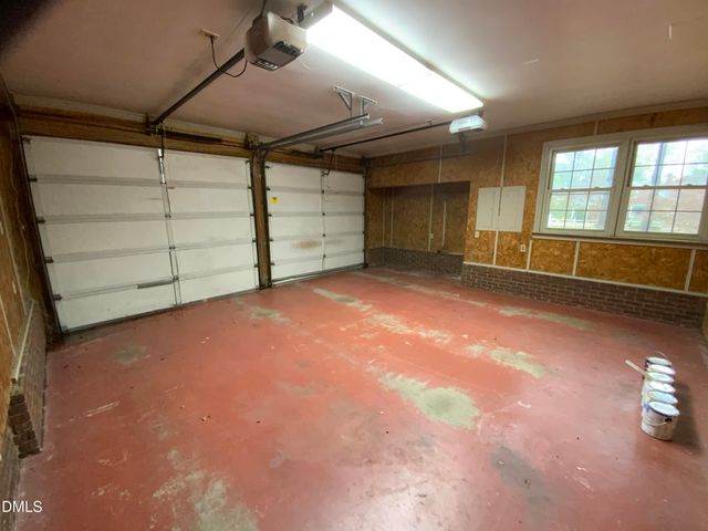 1210 E Cumberland Street, Dunn, NC 28334