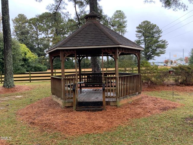 1210 E Cumberland Street, Dunn, NC 28334