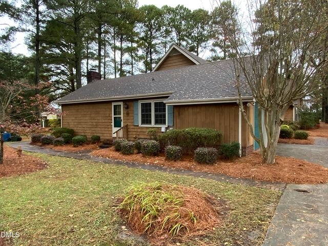 1210 E Cumberland Street, Dunn, NC 28334